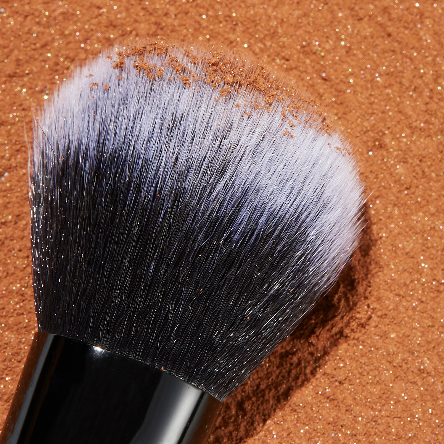 E.L.F. FLAWLESS FACE BRUSH (BROCHA FACIAL)